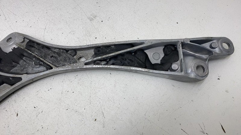 138421-10 2018 2019 2020 BMW 530e Front Suspension Body Bulkhead Strut Tower Brace Bar RWD