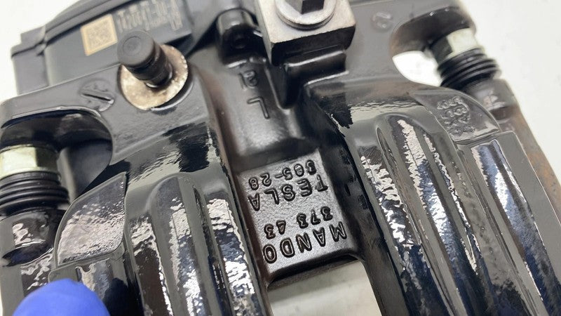 ⭕ 2021-2025 Tesla Model X Rear Caliper w/ Brake Hose Line Left LH 1420