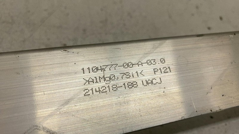 1104777 00 A 2017-2023 Tesla Model 3 Front Trunk Luggage Storage Frunk Reinforcement Support