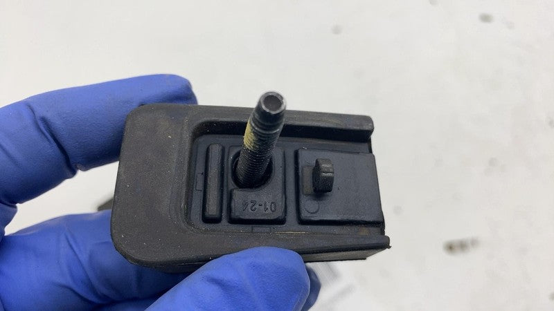 ⭕ 2025 Rivian R1S Door Jamb Switch Assembly