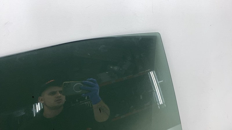 E2 43R-0115131 ⭕ 2022-2024 Rivian R1T Rear Driver Side Door Glass Window Left LH E243R-0115131