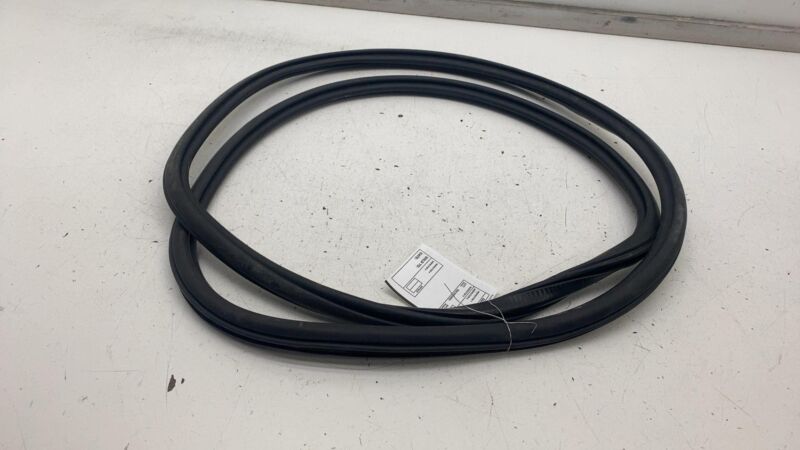 4KE833721 ⭕ 2019-2023 Audi e-Tron Rear Right Door Body Weatherstrip Rubber Seal 4KE833721