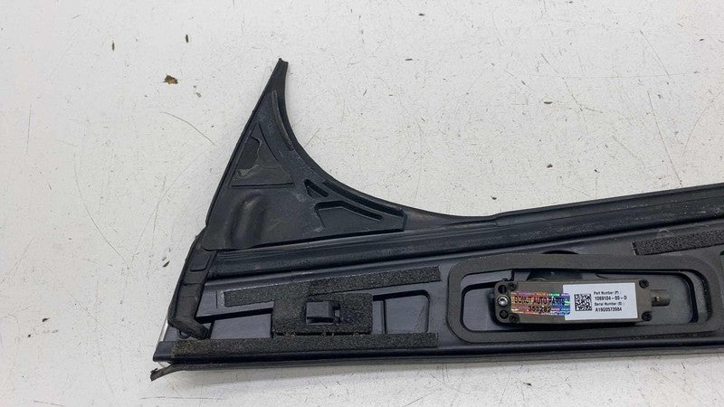 109231198F ⭕ 16-20 Tesla Model X Left B-Pillar Applique Trim Molding w/ Camera 1092311-98-F