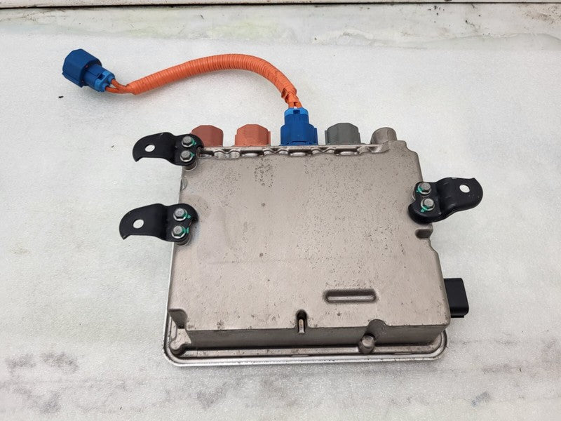 102884301A ⭕ 12-15 Tesla Model S Front High Voltage Distribution Junction Box 1028843-01-A