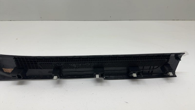 760853846A ⭕ 2018-2024 Porsche Cayenne Right Door Sill Scuff Trim Cover Panel RH 760853846A