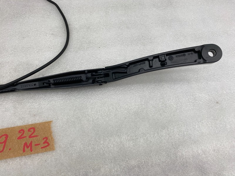 162168700A ⭕ 2017-2023 Tesla Model 3 M3 Front Side Windshield Wiper Arm Right 1621687-00-A