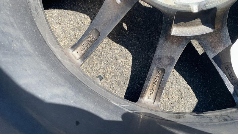 ⭕ 21-23 Model 3 M3 Wheel Rim 18x8.5J +40MM w/ Michelin 235/45 R18 1044