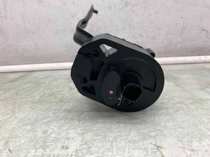 2016-2020 Tesla Model S MS Electric Auxiliary Coolant Water Pump w/ Bracket Assy