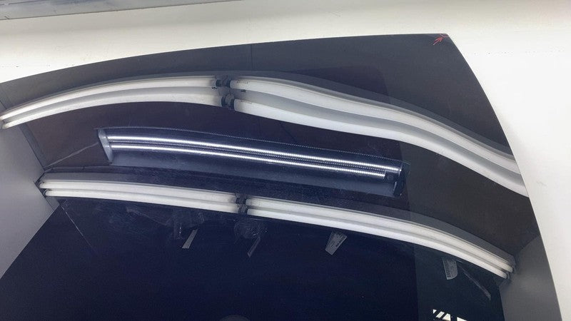 ⭕ 2021-2024 Tesla Model S Panoramic roof Fixed Glass 1564633-00-D (Bar