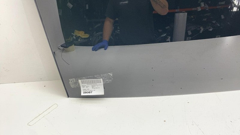 E2 43R-0115134 ⭕ 24-25 Model 3 Front Middle Panoramic Sun Moon Roof Window Glass 1587892-00-A