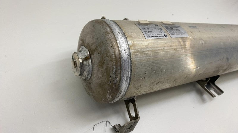 C200096608B ⭕ 2022-2024 Rivian R1T R1S Air Ride Suspension Reservoir Tank OEM C200096608-B