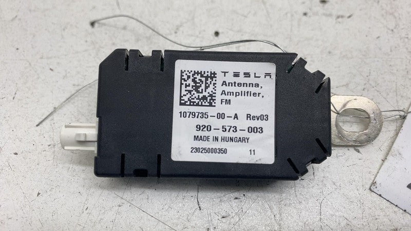 ⭕ 17-23 Tesla Model 3 Infotainment Radio FM Antenna Amplifier AMP 1079
