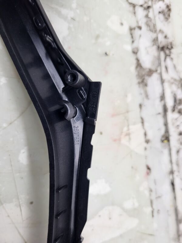 2016-2020 Tesla Model S MS Front Steering Wheel Surround Trim Mold Bezel Molding