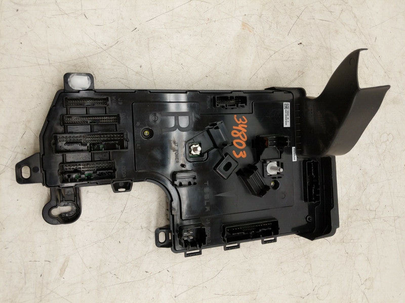 ⭕17-20 Tesla Model 3 Right Low Voltage Controller Electronic Module 11