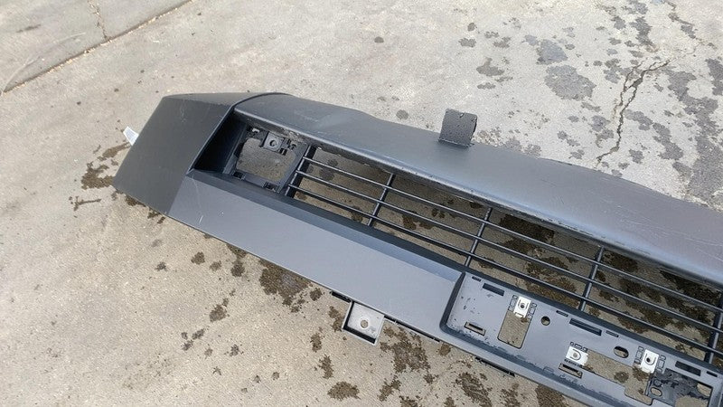 189636099D 2024 2025 Tesla Cybertruck Front Bumper Cover w/ Grille & Lower Shield Assembly