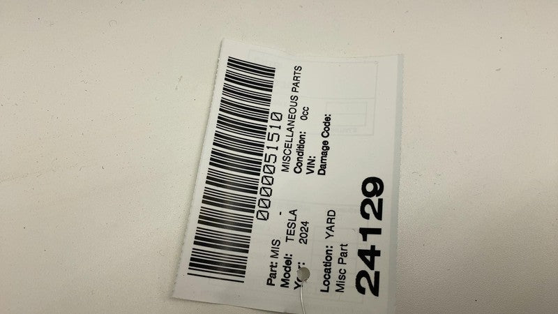 2024-2025 Tesla Cybertruck Front Center Console Lower Center Floor Tri