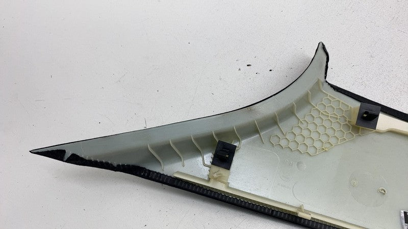 670040370 ⭕2017-2020 Maserati Levante Rear Right D-Pillar Upper Trim Cover Panel 670040370