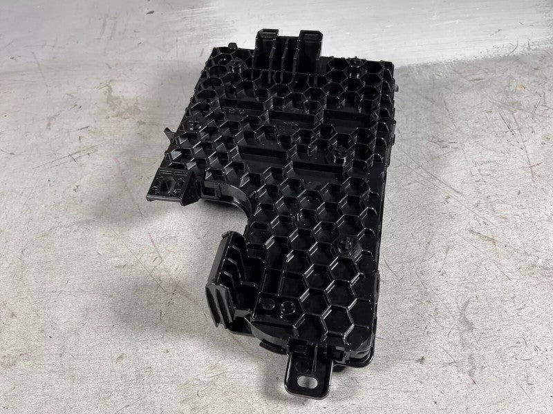 ⭕20-24 Tesla Model Y Right Low Voltage Controller Electronic Module 16