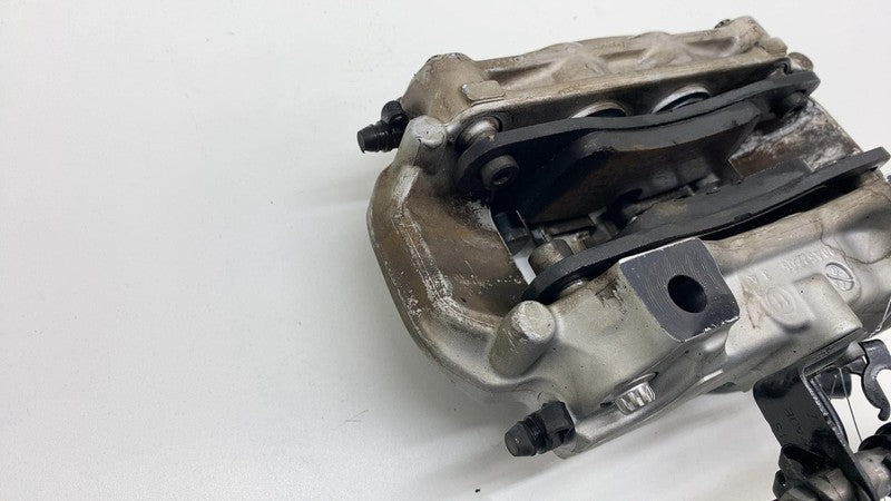 7P0 615 424 2011-2018 Porsche Cayenne Rear Passenger Side Caliper w/ Brake Hose Line Right