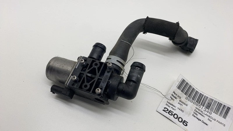 2021 2022 2023 BMW 530e G30 HVAC Heater Control Valve w/ Hose Pipe Assembly