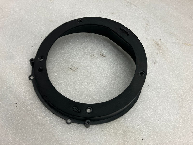 1623388 00 B ⭕ 21-25 Model S MS Front Speaker Surround Mounting Support Bracket 1623388-00-B