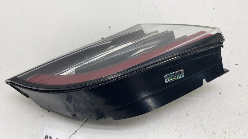 ⭕ 2017-2023 Tesla Model 3 Rear Left Outer Exterior Taillight Tail Lamp 3-Pin Red