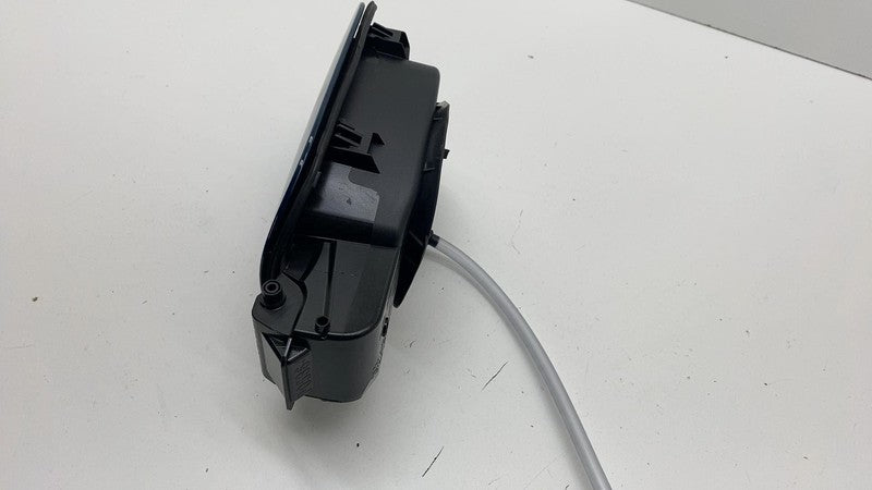 9Y0 010 001 ⭕ 2024 Porsche Cayenne Rear Fuel Tank Door Lid Filler Pocket & Gas Cap 9Y3809857