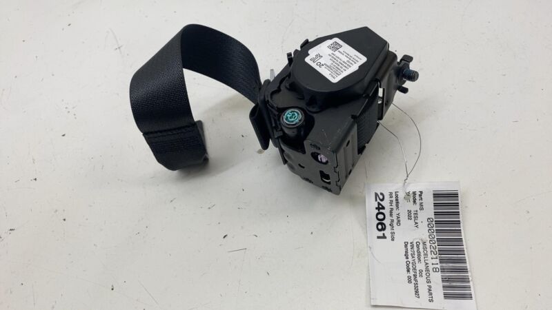 2020-2023 Tesla Model Y MY Rear Left or Right 2nd Row Seat Belt & Retractor Assy