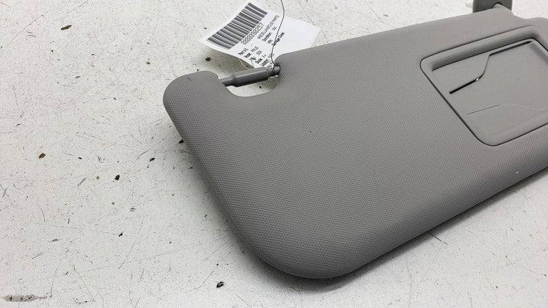 ⭕ 2023-2025 Toyota Prius Front Passenger Side Sun Visor Right OEM TW20