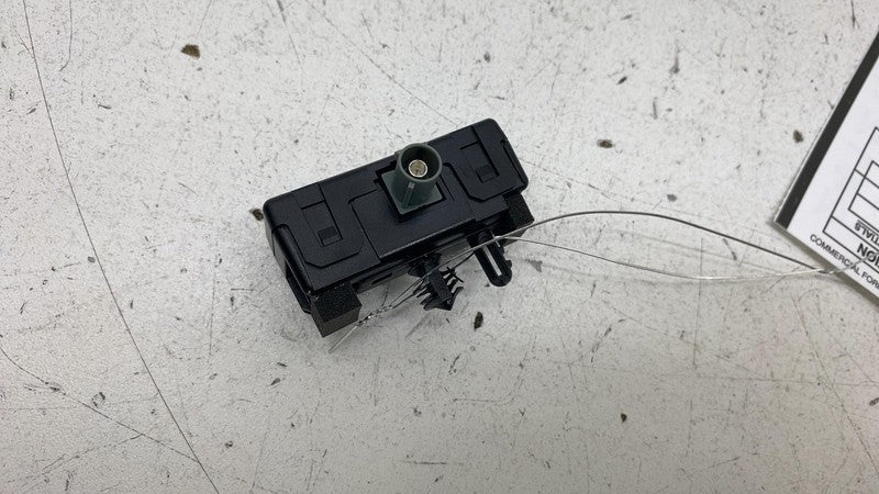5B4 035 510 ⭕ 2019-2023 Audi E-Tron Mobile Phone Antenna Amplifier Module Assy 5B4035510