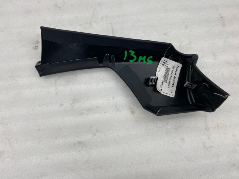 1007929 00 B 2012-2020 Tesla Model S MS Passenger Side C-Pillar Middle Trim Cover Right OEM
