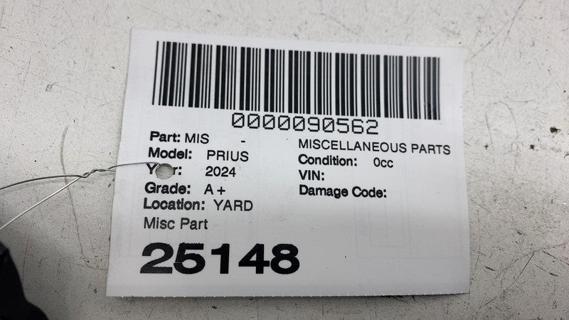 ⭕ 23-24 Toyota Prius Rear Left Quarter Pillar Window Trim Applique 625