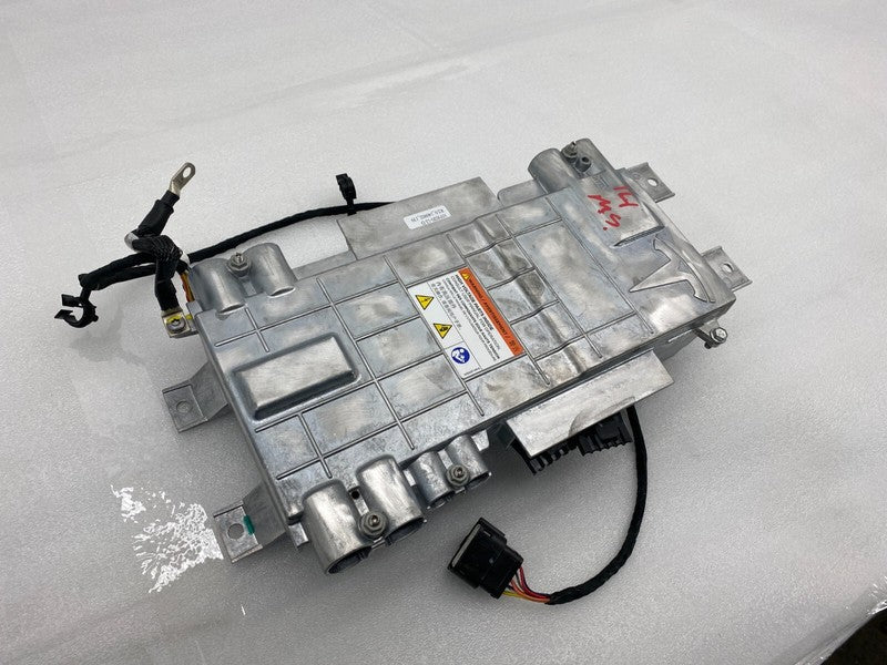 102115402J ⭕2012-2015 Tesla Model S MS Rear High Voltage Junction Box Lid Gen2 1021154-02-J
