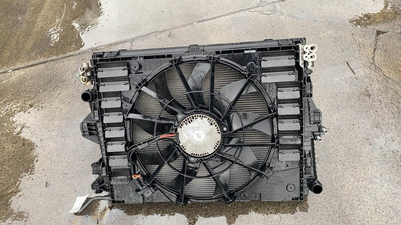 7P0121203D ⭕ 2011-2018 Porsche Cayenne Engine Radiator Cooling Fan Motor A/C Condenser Assy