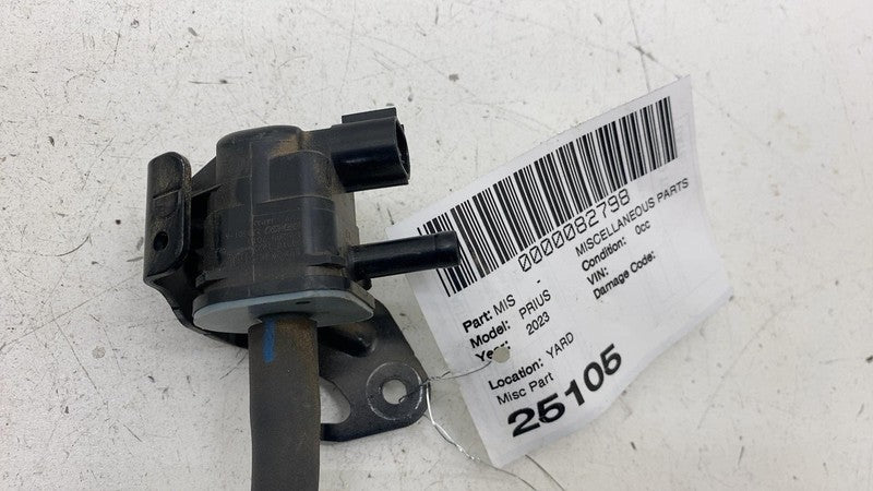 ⭕ 23-25 Toyota Prius Engine Motor Vacuum Valve Switch & Hose Tube 9091