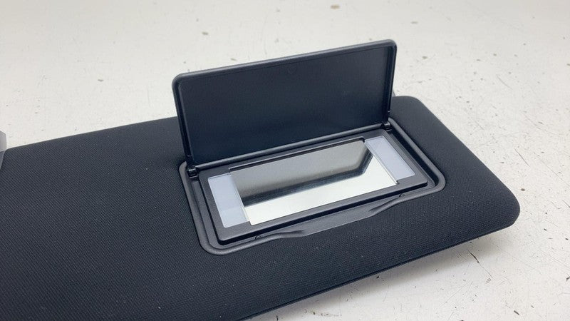⭕ 2018-2021 Lincoln Navigator Front Passenger Right Sun Shade Visor Su
