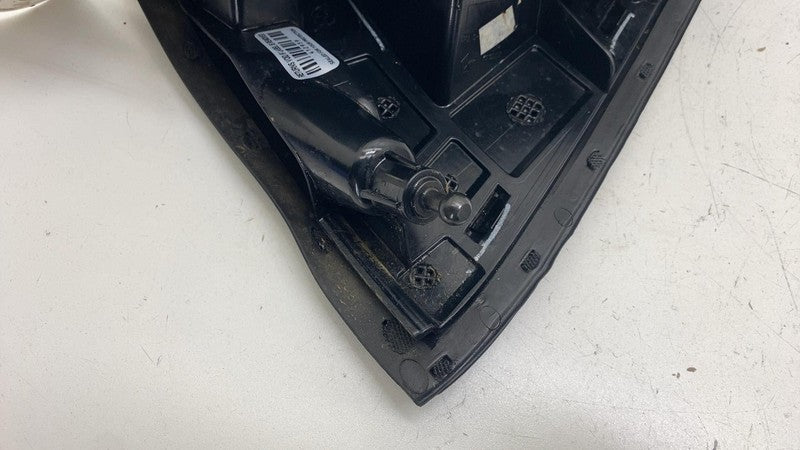 ⭕ 2017-2024 Chrysler Pacifica Rear Driver Side D-Pillar Applique Moldi