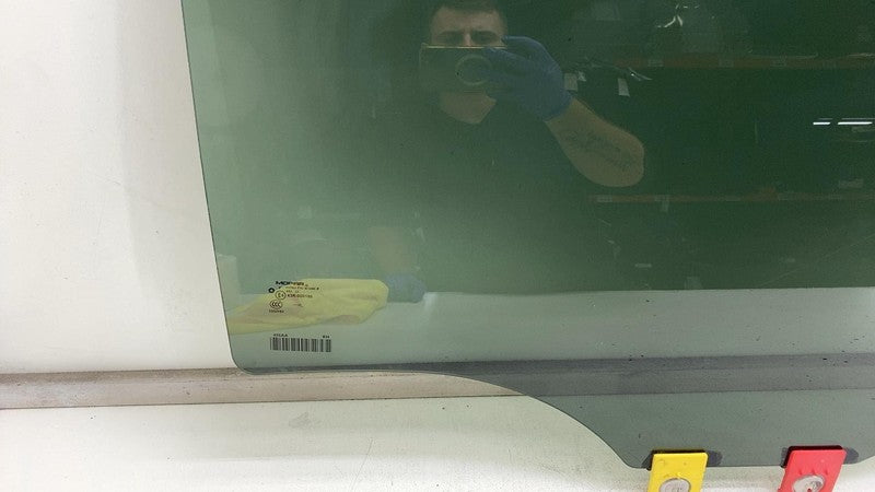 E4 43R-000186 ⭕ 2021-2024 Chrysler Pacifica Rear Passenger Side Door Window Glass Right RH OEM