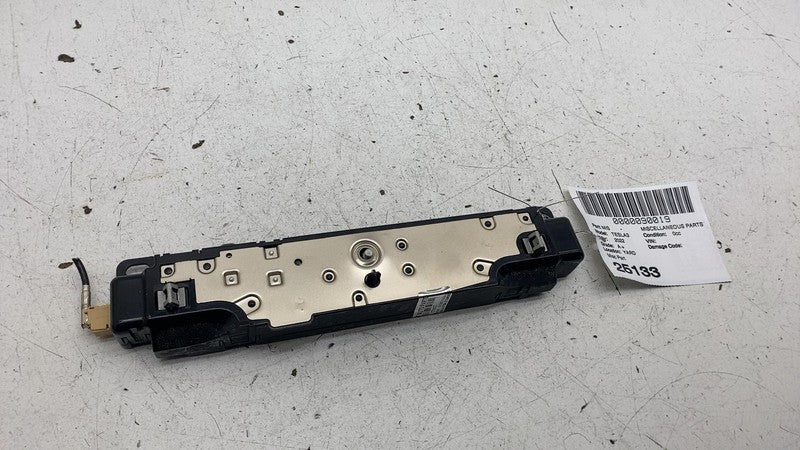 ⭕ 2017-2023 Tesla Model 3 M3 WiFi Bluetooth Antenna Control Module 158