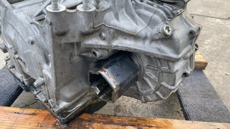 24007638570 2011-2016 Mini Cooper Automatic Transmission Assembly 1.6 A/T 6-Speed FWD