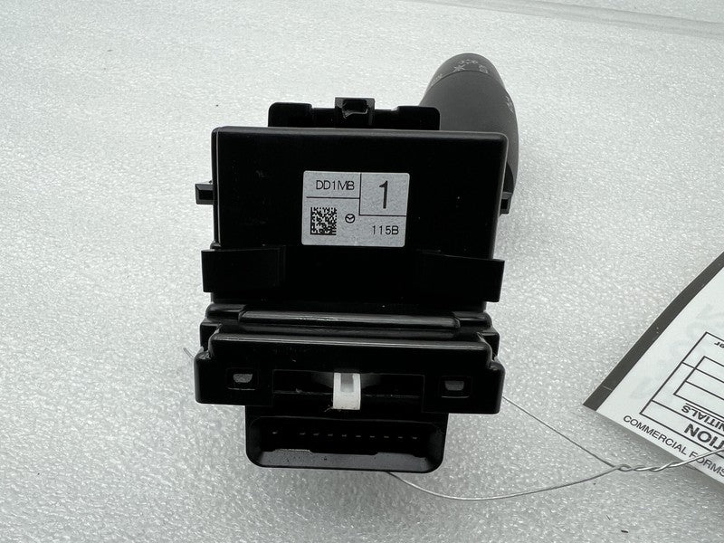 C57VTB112 2016-2023 Mazda MX-5 Miata Headlamp Headlight Switch & Blinker Flasher Indicator