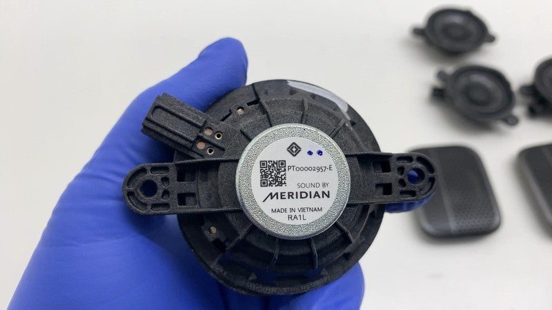 PT00002957 E ⭕ 22-24 Rivian R1T Door Tweeter & Roof Liner Speaker PT00002957-E / PT00013659