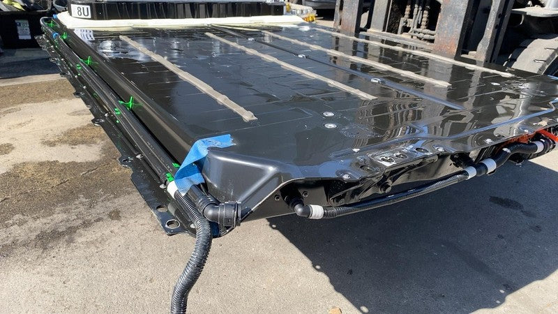 1666968 99 C ⭕ 23-25 Model 3 M3 LFP Standard Range Battery Pack 400VDC 60kWh RWD 1666968-99-C