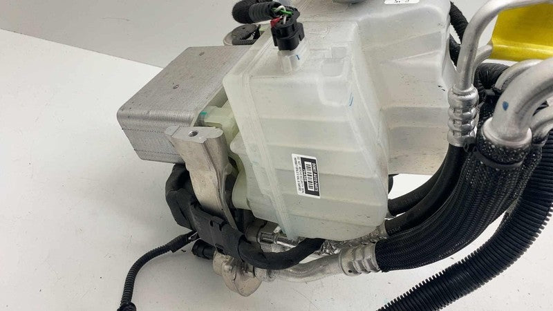 150680300G 21-25 Model 3 Supermanifold Refrigerant Chiller + Coolant Reservoir 1547595-03-H