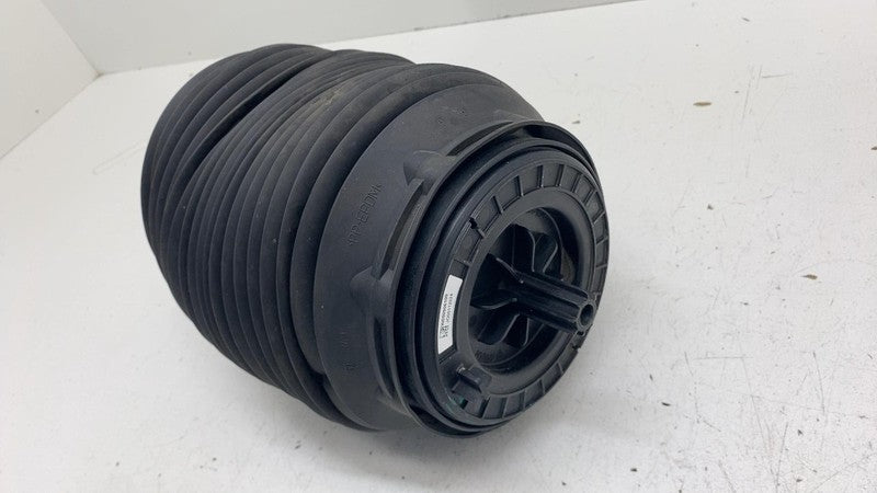 C100964202-A ⭕ 2025 Rivian R1S Rear Right Air Ride Suspension Spring Coil Bag RH C100964202-A