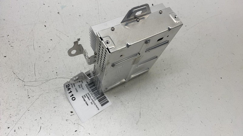 150715201B ⭕ 2020-2024 Tesla Model Y MY Radio Audio Sound System AMP Amplifier 1507152-01-B