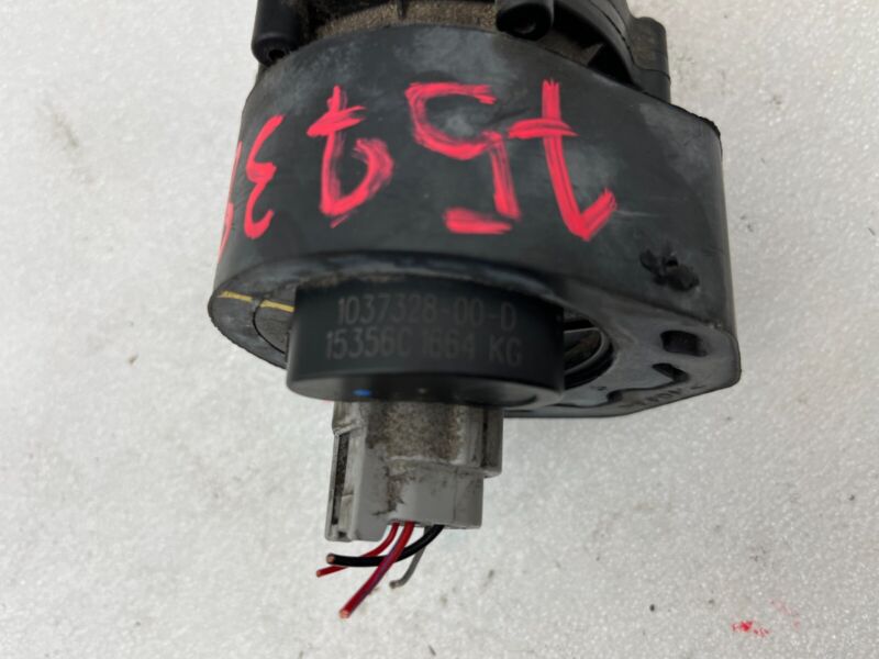103732800D 2016-2020 Tesla Model X MX Cooling System Auxiliary Coolant Water Pump Assembly