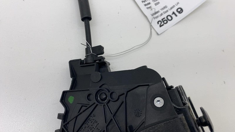 1852216-00-D ⭕ 24-25 Tesla Cybertruck Front Left Door Lock Latch Actuator Assy 1852216-00-D