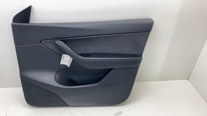 1498461-00-A ⭕ 20-24 Tesla Model Y MY Front Passenger Side Door Panel Trim Card Cover Right