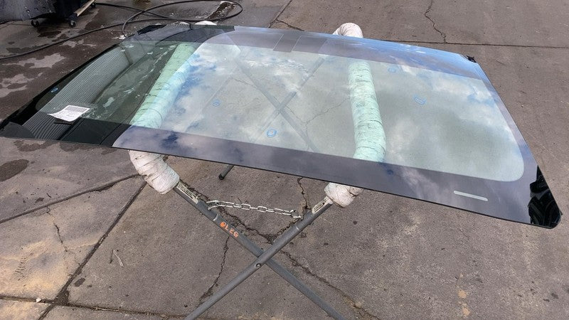 E9 43R-000495 ⭕ 2014 2015 2016 Chevy Silverado 1500 Front Windshield Glass E9 43R-000495